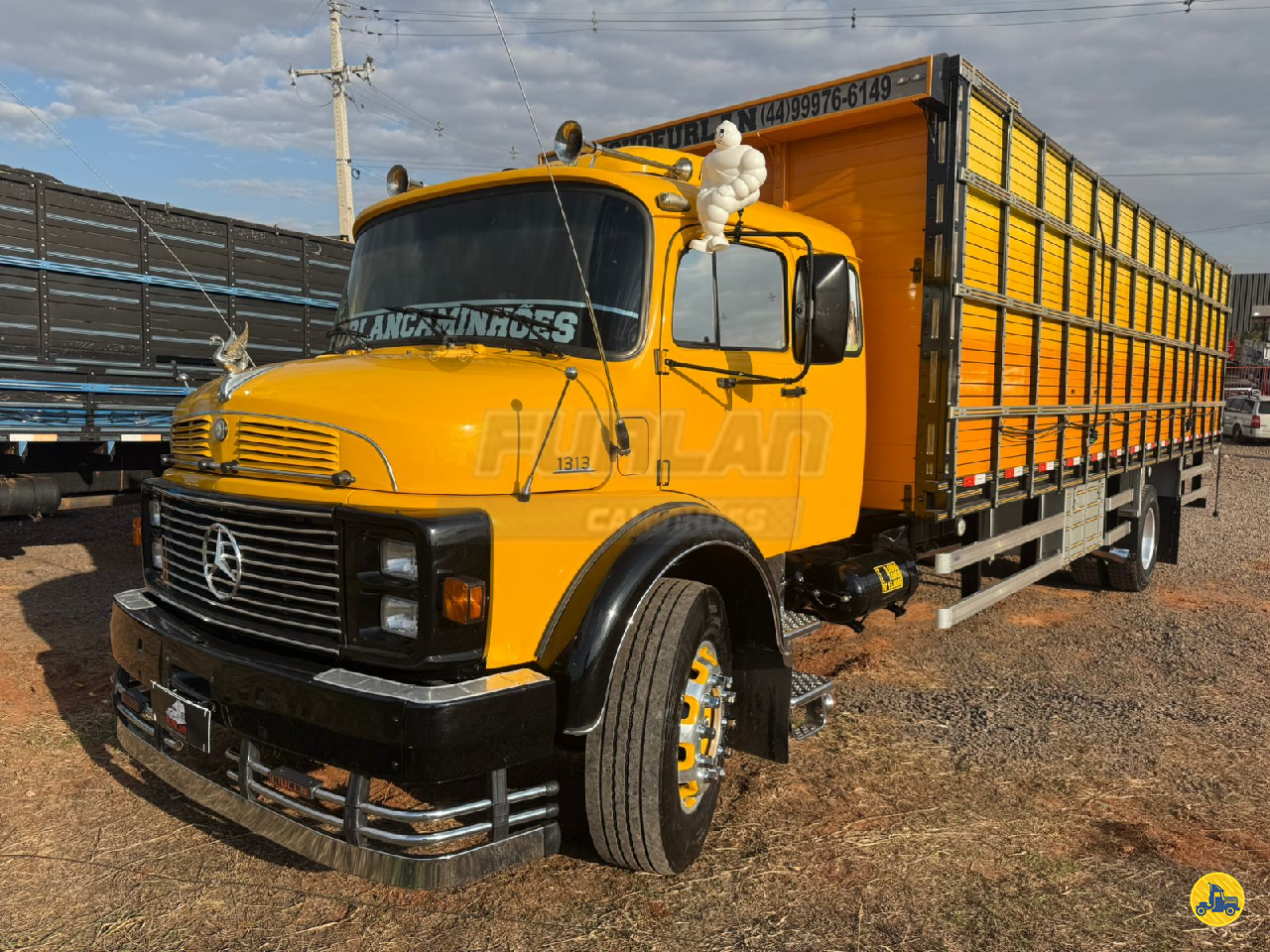 CAMINHAO MERCEDES-BENZ MB 1313 Boiadeiro Toco 4x2 Furlan Caminhões UMUARAMA PARANÁ PR
