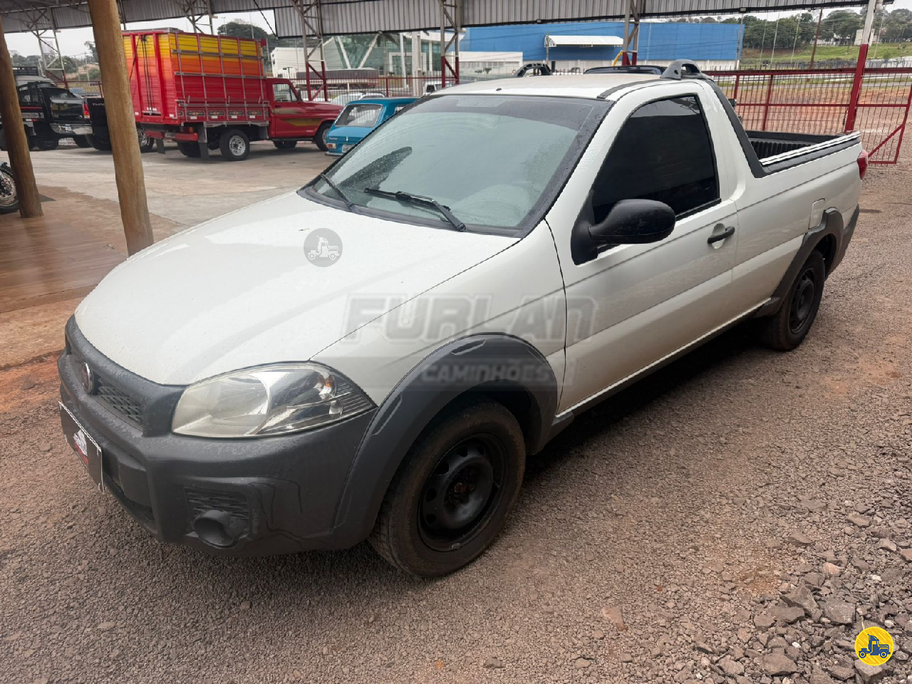 CARRO FIAT Strada Working 1.4 CS Furlan Caminhões UMUARAMA PARANÁ PR