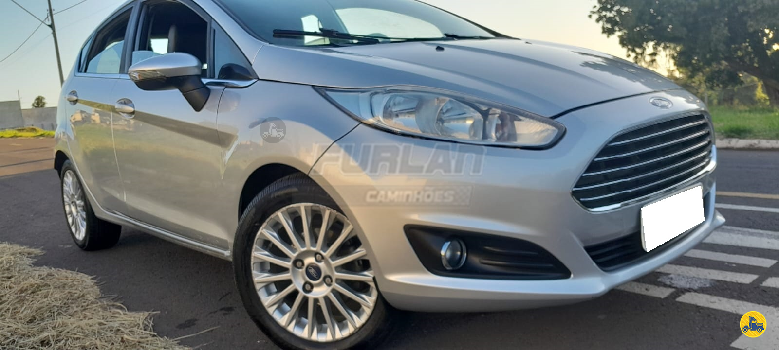 CARRO FORD Fiesta 1.6 Titanium Furlan Caminhões UMUARAMA PARANÁ PR