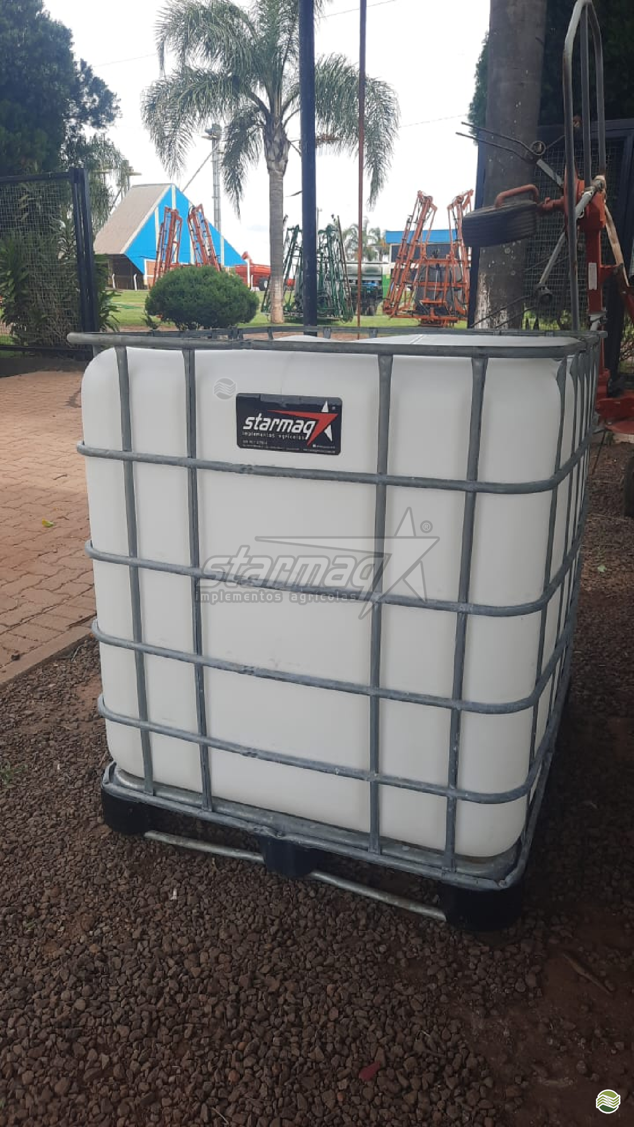 IMPLEMENTOS AGRICOLAS TANQUE ESTACIONÁRIO TANQUE Starmaq Implementos Agrícolas CRUZ ALTA RIO GRANDE DO SUL RS
