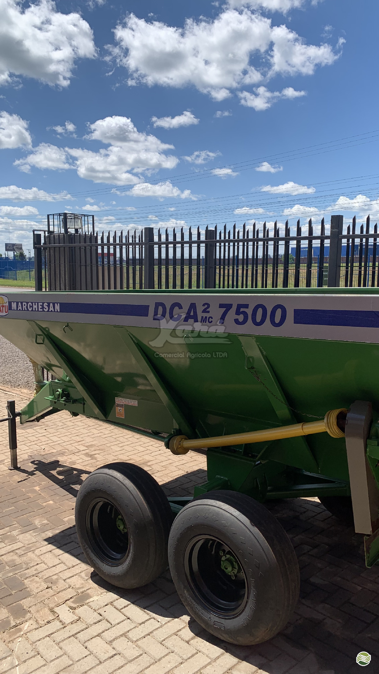 IMPLEMENTOS AGRICOLAS DISTRIBUIDOR FERTILIZANTES E SEMENTES DISCO DUPLO Xará Agrícola - Kuhn VACARIA RIO GRANDE DO SUL RS