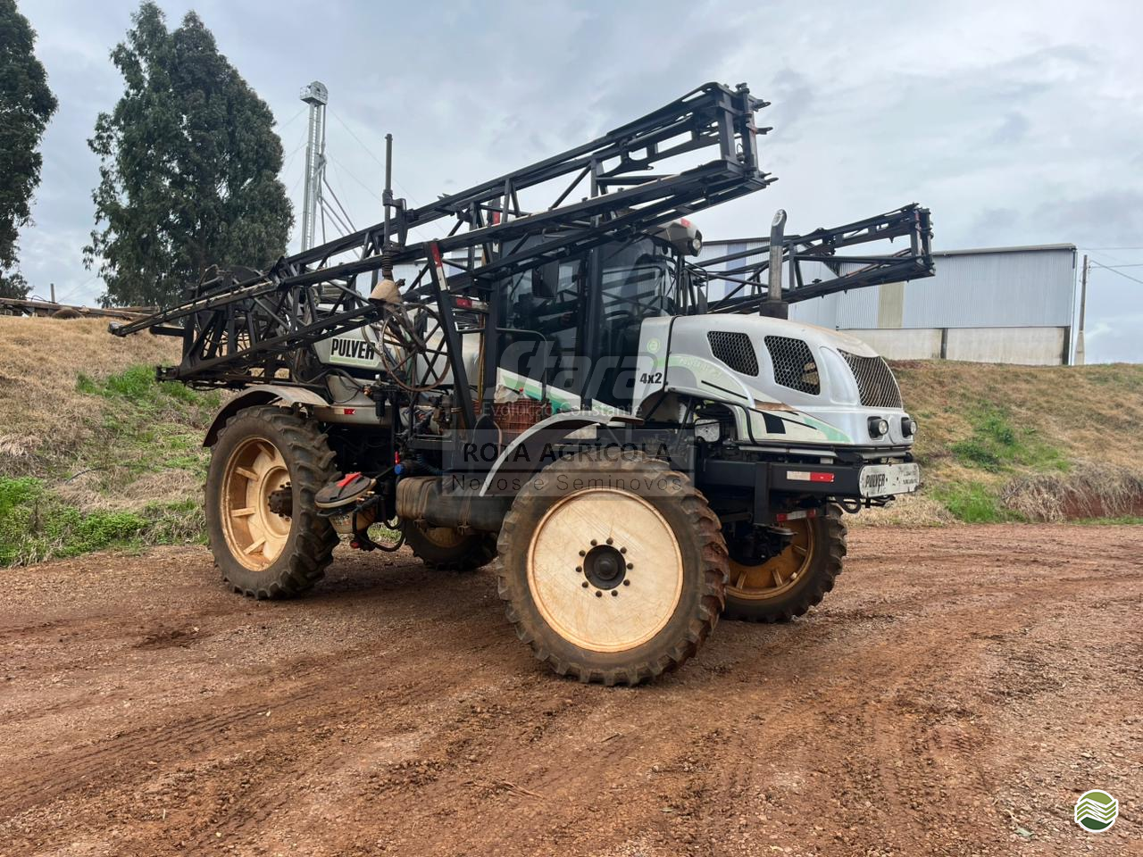 PULVERIZADOR PULVERJET PULVERJET PCT Tração 4x2 Rota Agrícola - Stara TAPEJARA RIO GRANDE DO SUL RS