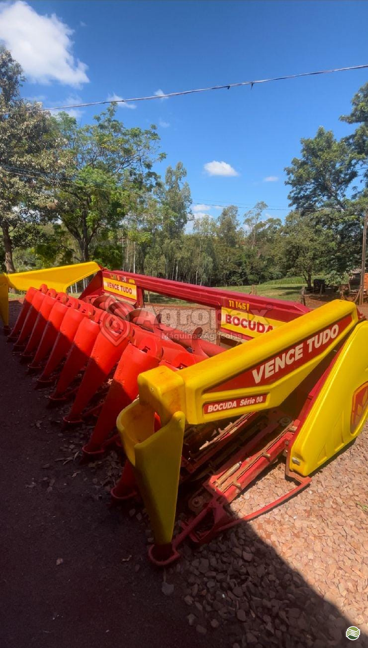 PLATAFORMA COLHEITADEIRA VENCE TUDO BOCUDA SERIE 08 Agropax Máquinas Agrícolas TIBAGI PARANÁ PR