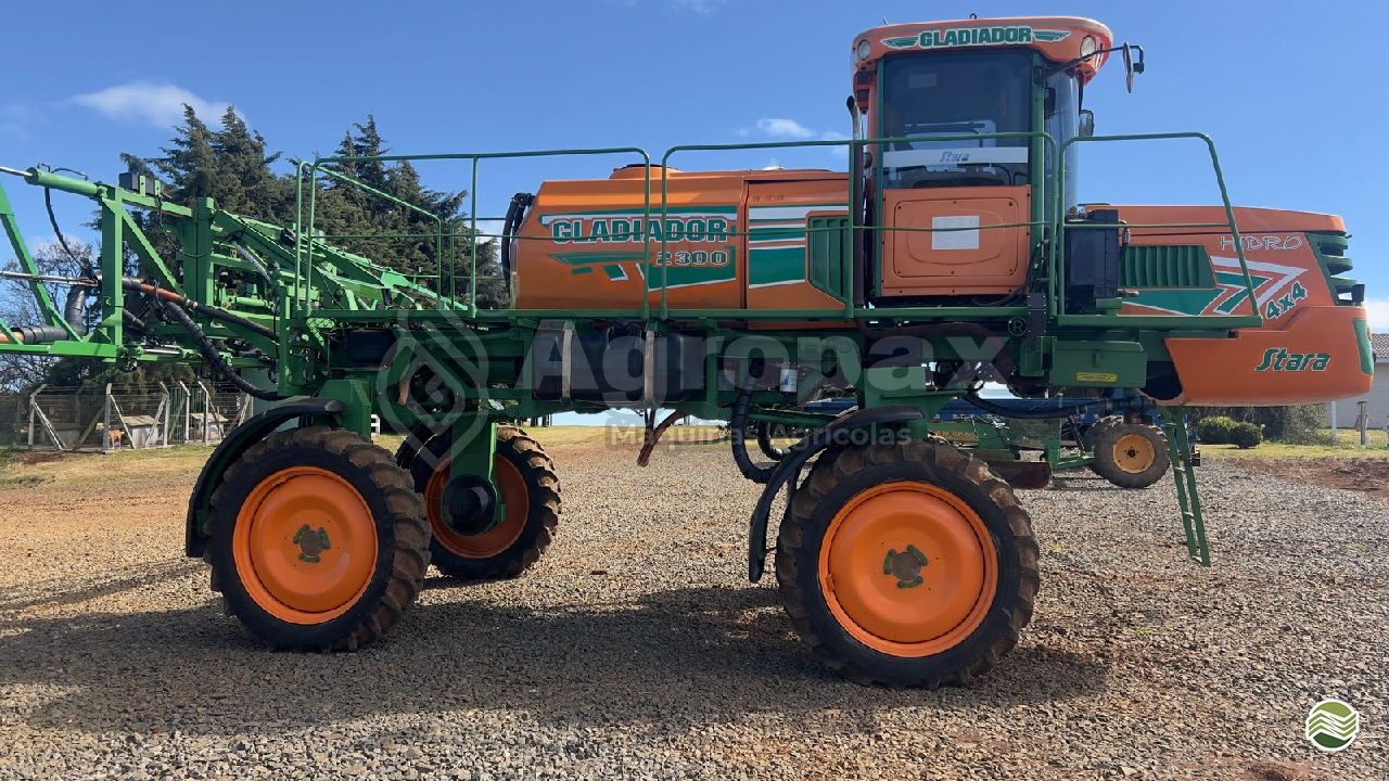 PULVERIZADOR STARA GLADIADOR 2300 Agropax Máquinas Agrícolas TIBAGI PARANÁ PR