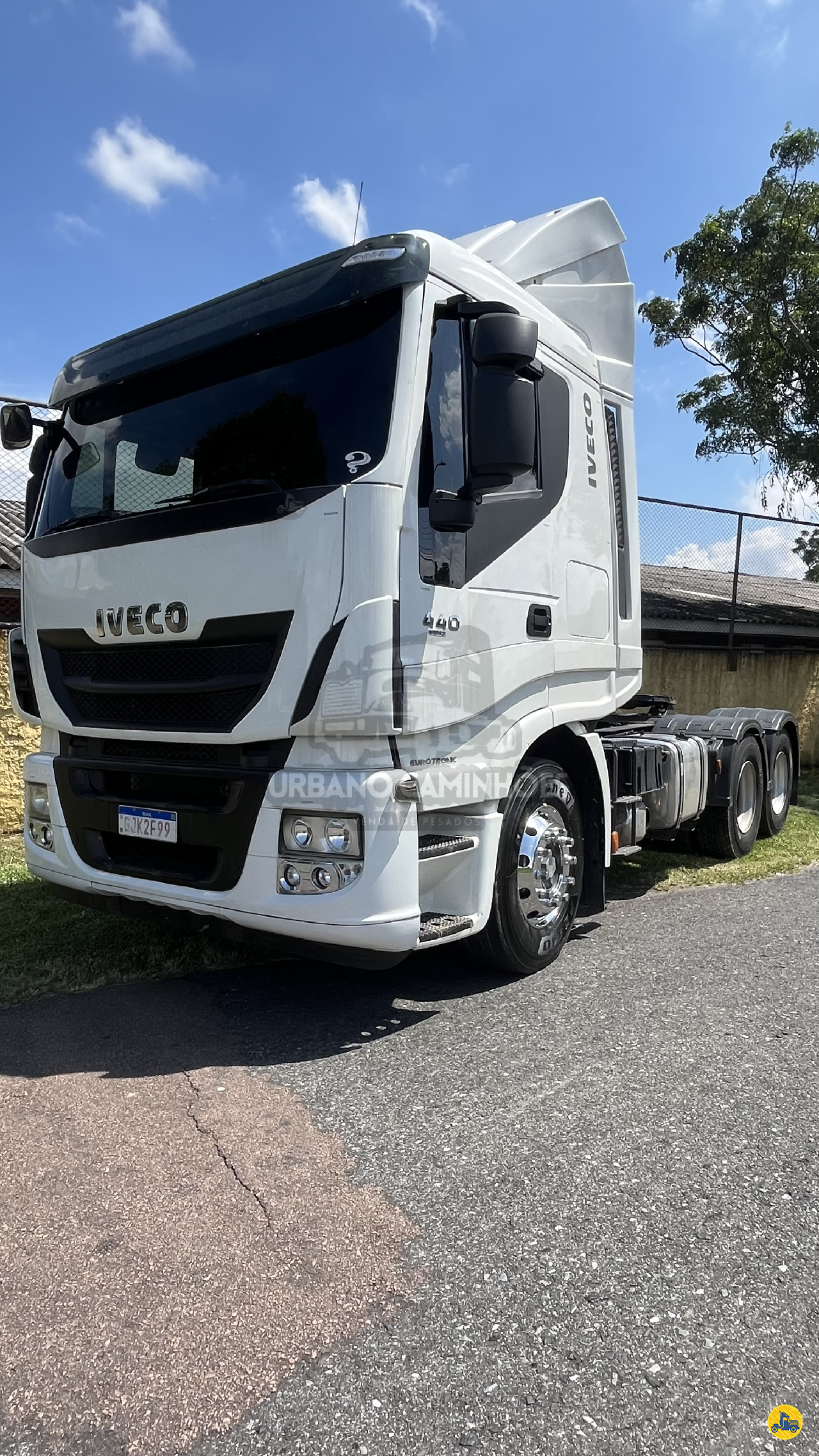 CAMINHAO IVECO STRALIS 440 Cavalo 6x2 Urbano Caminhões CURITIBA PARANÁ PR