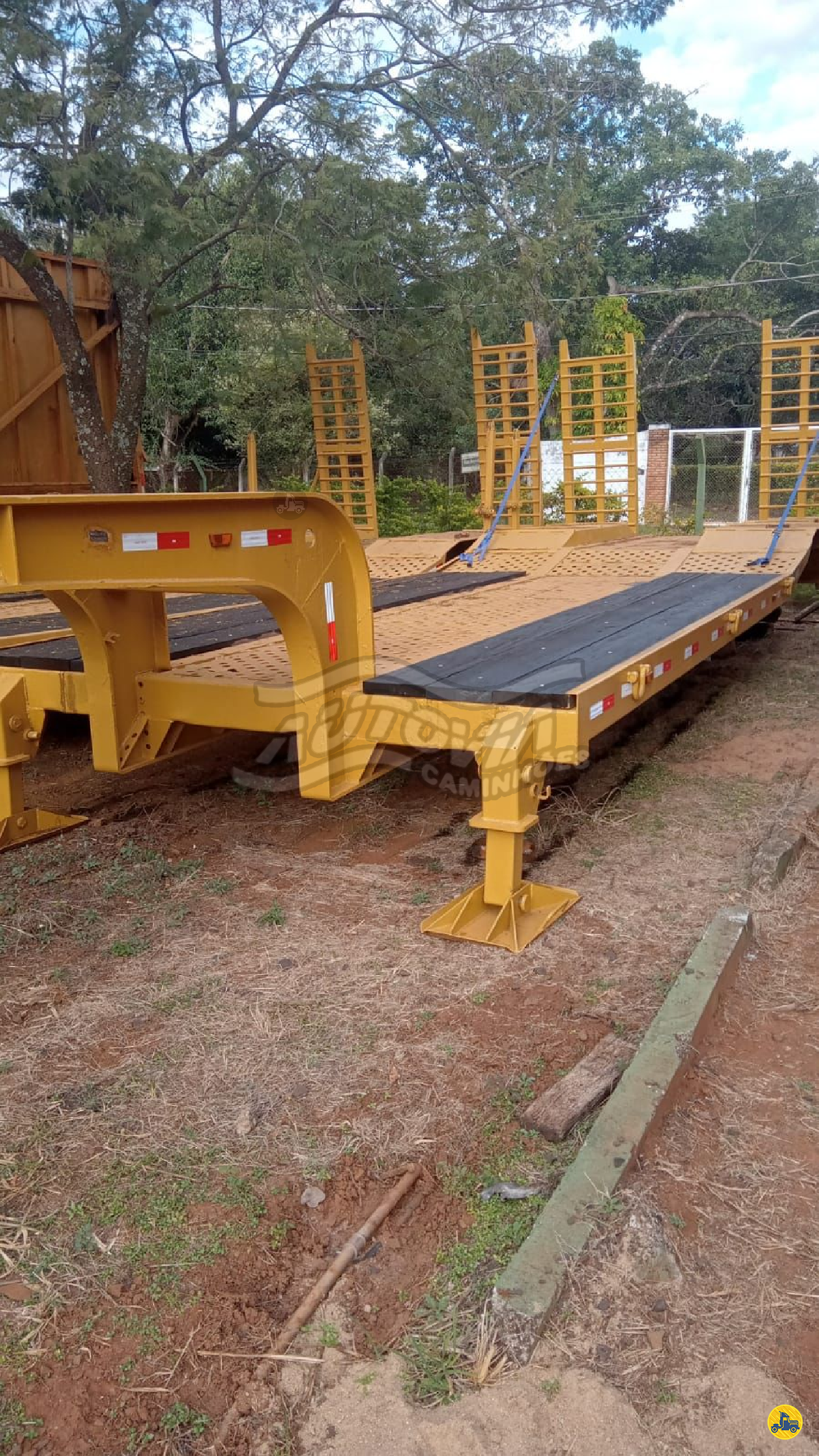 CARRETA SEMI-REBOQUE PRANCHA Rebaixada Autovia Caminhões ARARAQUARA SÃO PAULO SP