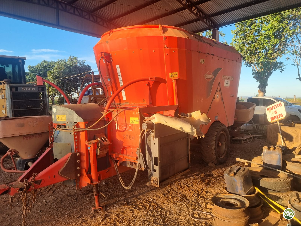 IMPLEMENTOS AGRICOLAS MISTURADOR MISTURADOR DE RAÇÃO Agro Shopping RONDONOPOLIS MATO GROSSO MT