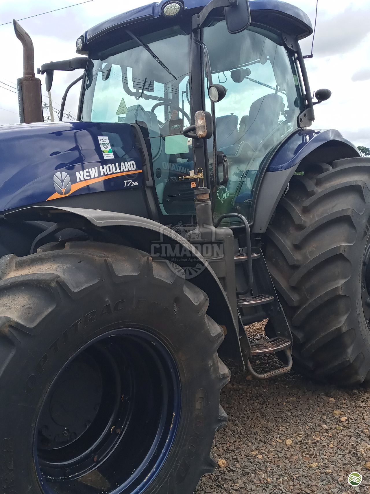 TRATOR NEW HOLLAND NEW T7 245 Tração 4x4 Cimadon Máquinas Agrícolas  XANXERE SANTA CATARINA SC