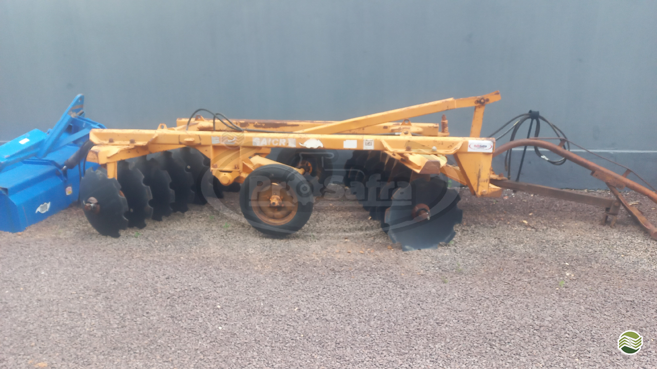 IMPLEMENTOS AGRICOLAS GRADE ARADORA ARADORA 14 DISCOS Prosafra Tratores ÁGUA BOA MATO GROSSO MT