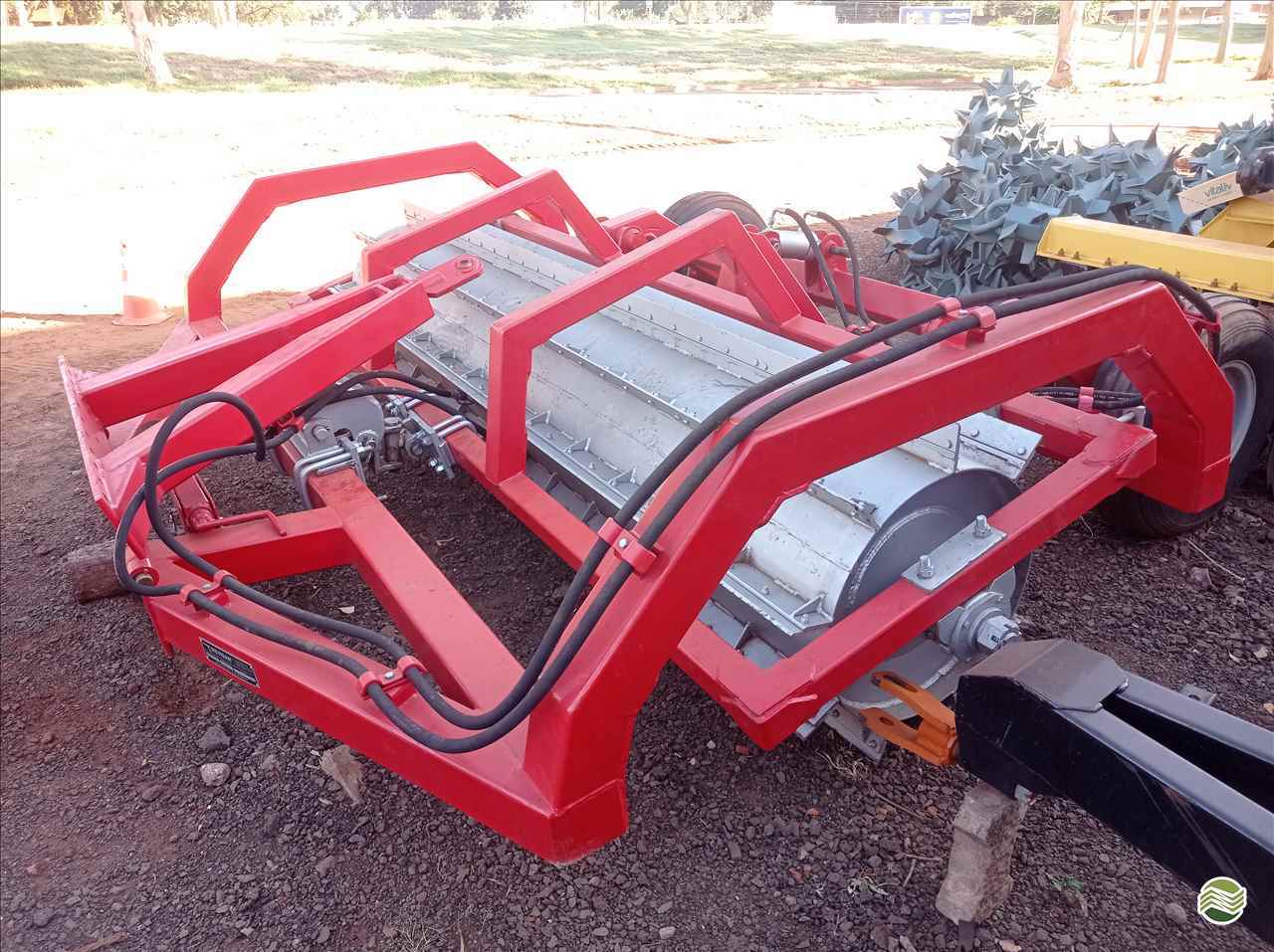 IMPLEMENTOS AGRICOLAS ROLO FACA ROLO FACA Mezenga Máquinas NOVA ALVORADA DO SUL MATO GROSSO DO SUL MS