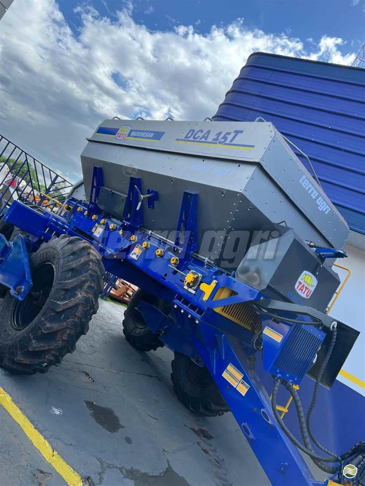 IMPLEMENTOS AGRICOLAS DISTRIBUIDOR CALCÁRIO 15000 Kg Terra Agri  CAMPO VERDE MATO GROSSO MT