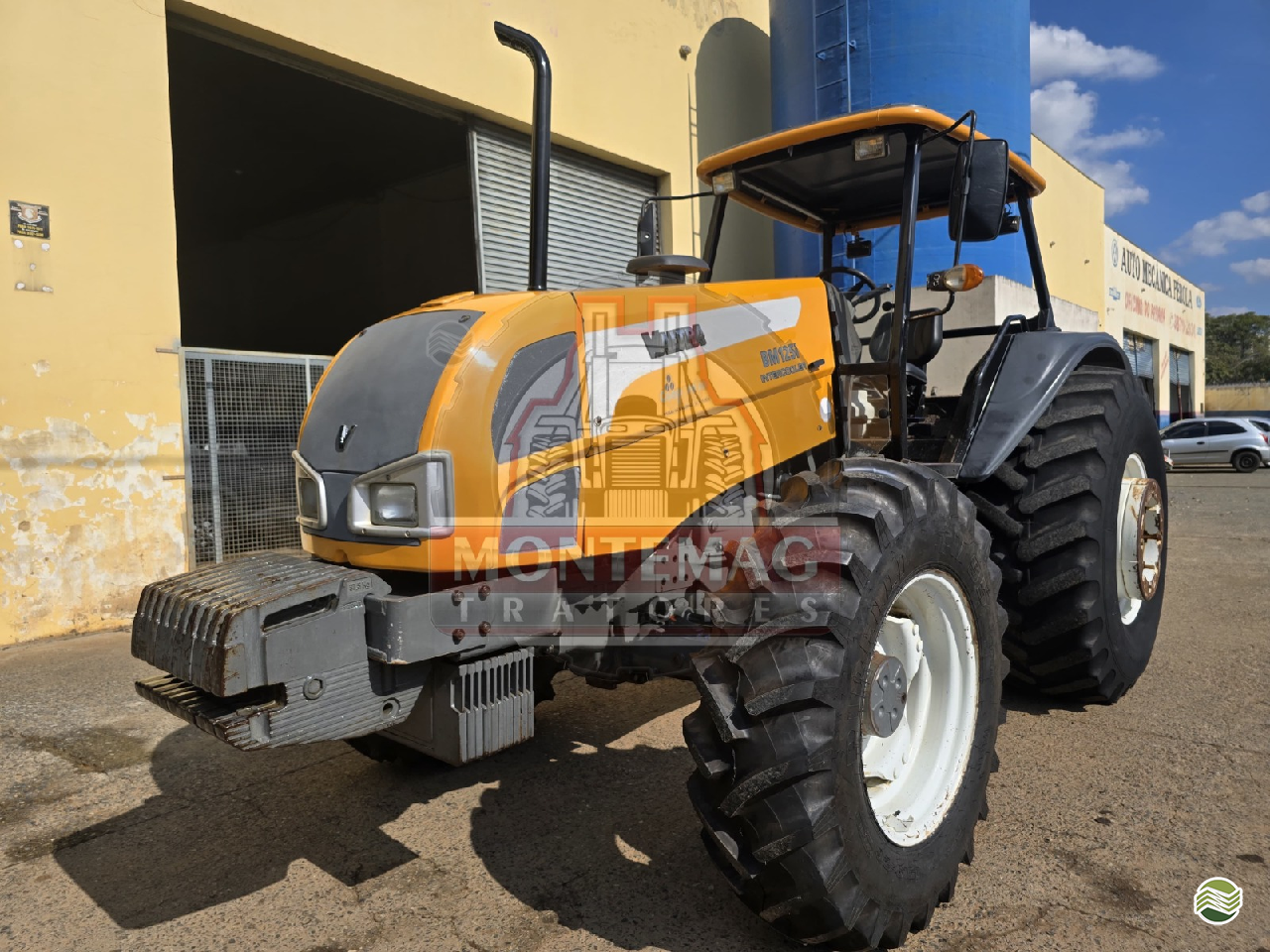 VALTRA BM 125 de Montemag Tratores
