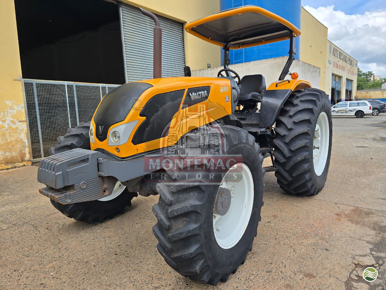 TRATOR VALTRA VALTRA A950 Tração 4x4 Montemag Tratores MONTE MOR SÃO PAULO SP