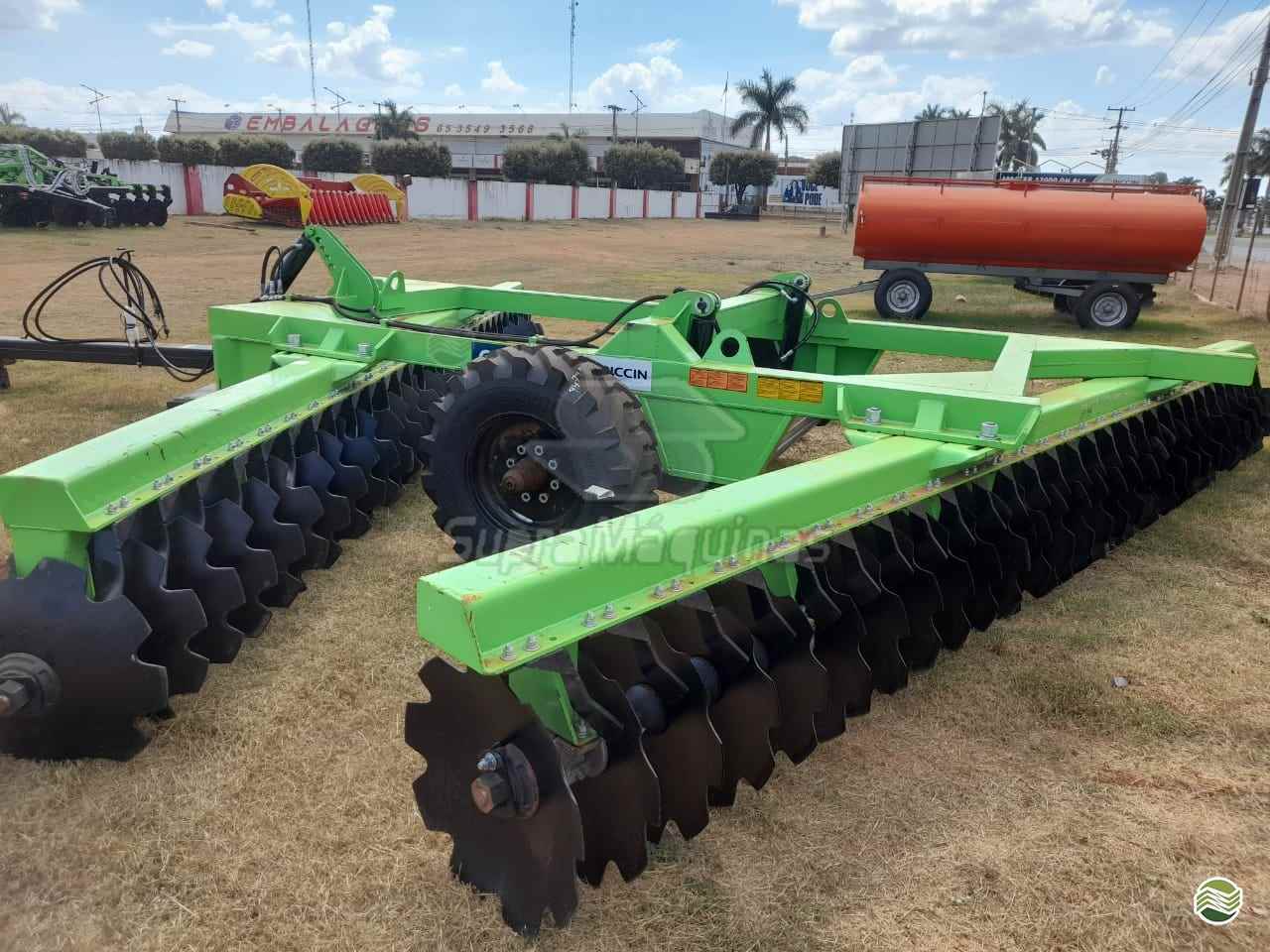 IMPLEMENTOS AGRICOLAS GRADE NIVELADORA NIVELADORA 60 DISCOS Supra Máquinas LUCAS DO RIO VERDE MATO GROSSO MT
