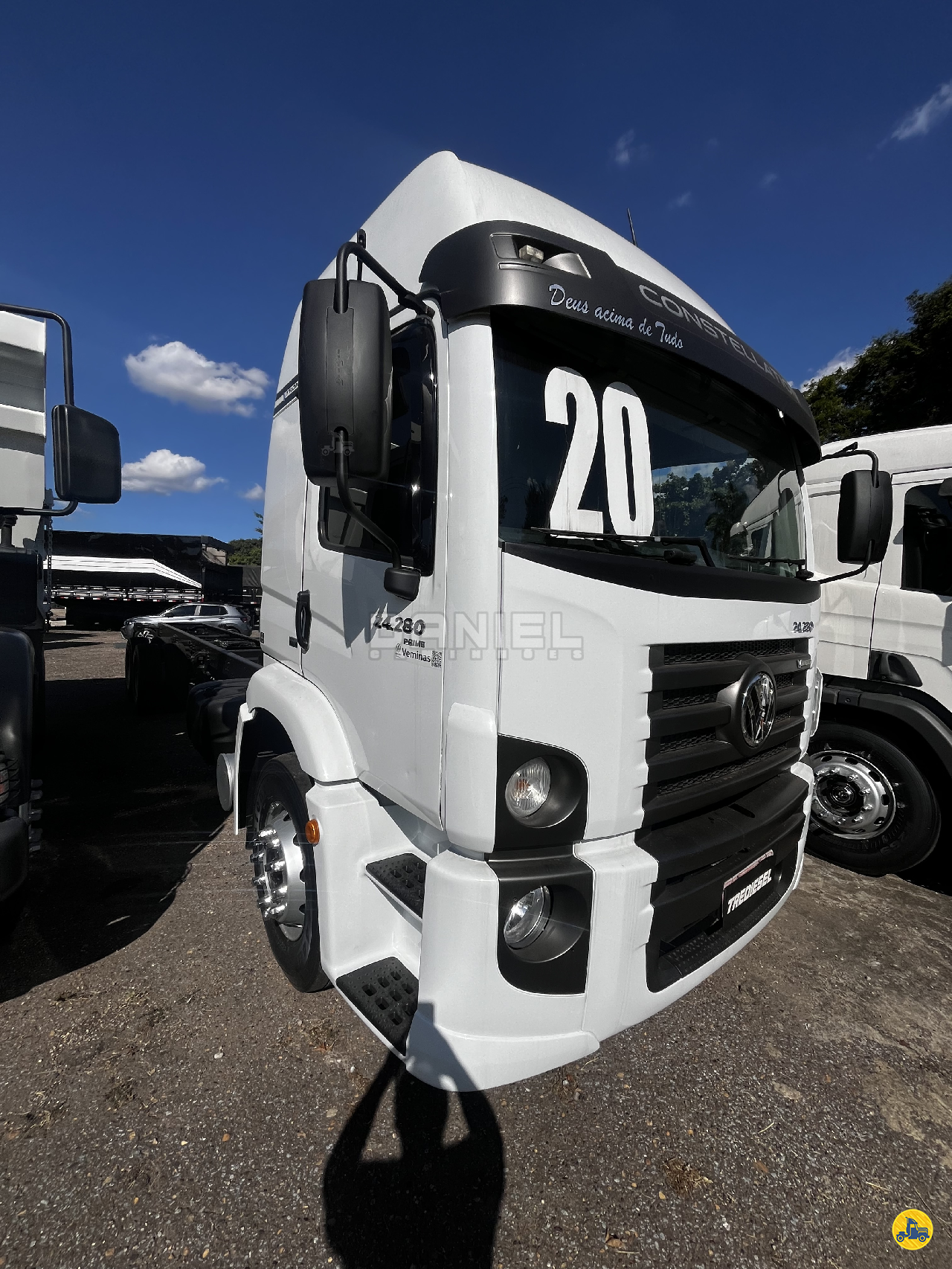 CAMINHAO VOLKSWAGEN VW 24280 Chassis Truck 6x2 Daniel Caminhões DIVINOPOLIS MINAS GERAIS MG