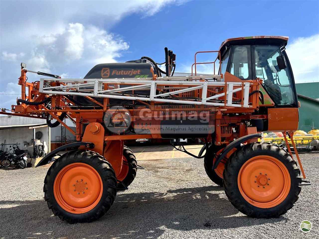 PULVERIZADOR FUTURJET TX 1522 - COMFORT Tração 4x2 Guimag Máquinas Agrícolas - Jacto CAMPO NOVO DO PARECIS MATO GROSSO MT