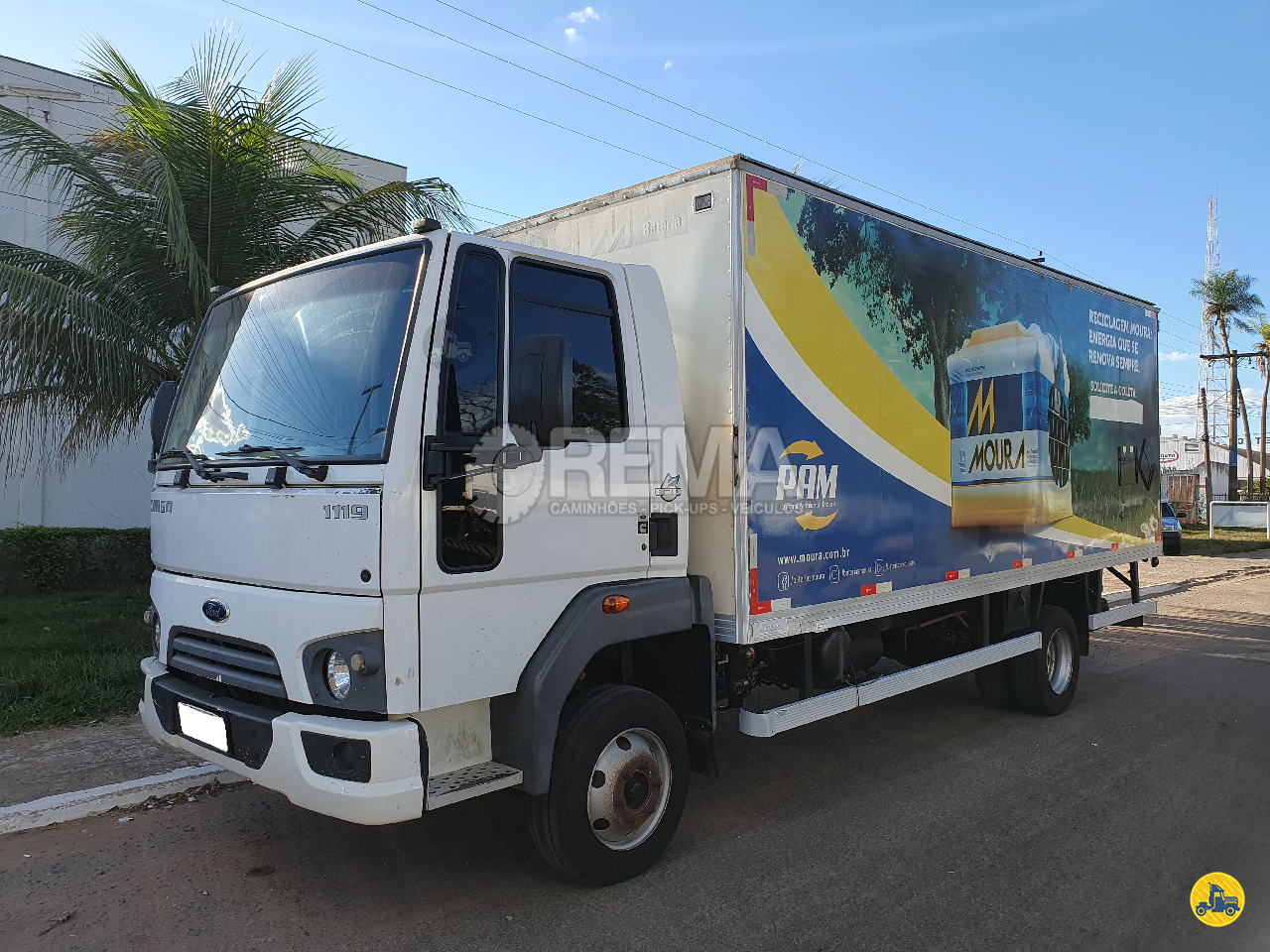 CAMINHAO FORD CARGO 1119 Baú Furgão 3/4 4x2 Rema Caminhões - MS CAMPO GRANDE MATO GROSSO DO SUL MS