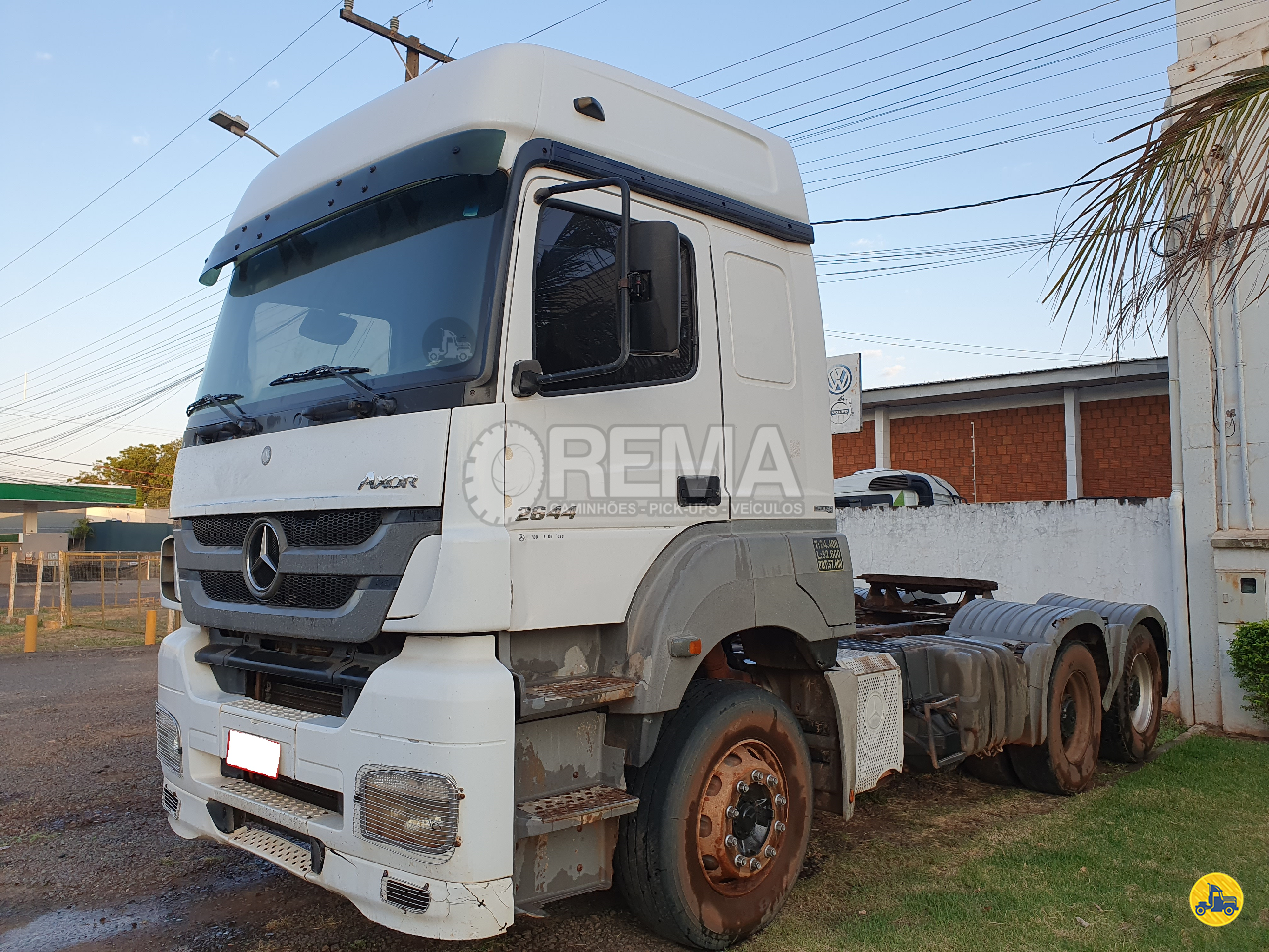 CAMINHAO MERCEDES-BENZ MB 2644 Cavalo Mecânico Cavalo 6x4 Rema Caminhões - MS CAMPO GRANDE MATO GROSSO DO SUL MS