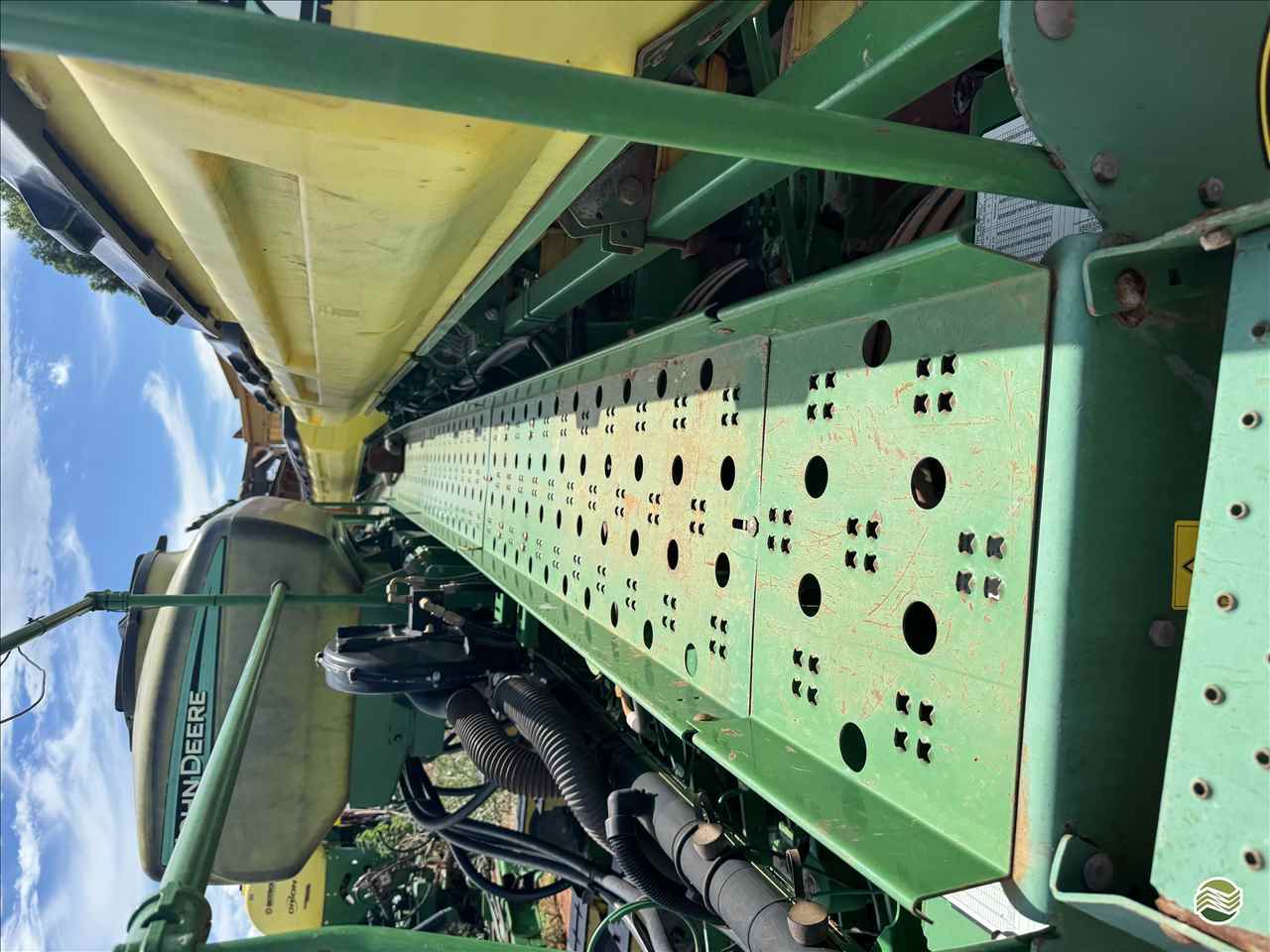 PLANTADEIRA JOHN DEERE PLANTADEIRAS 2126 GPS Máquinas CAMPO VERDE MATO GROSSO MT