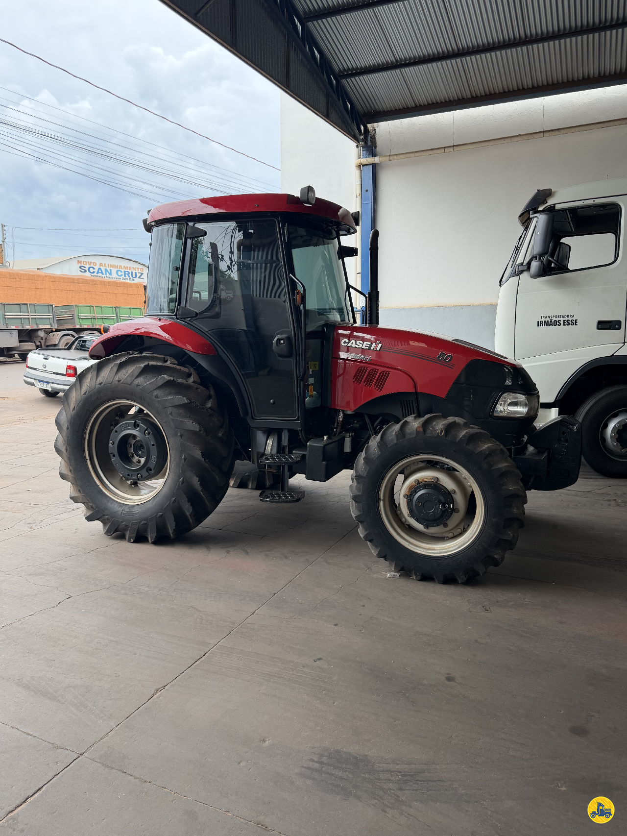 TRATOR CASE CASE Farmall 80 Tração 4x4 Scan Oeste OSVALDO CRUZ SÃO PAULO SP