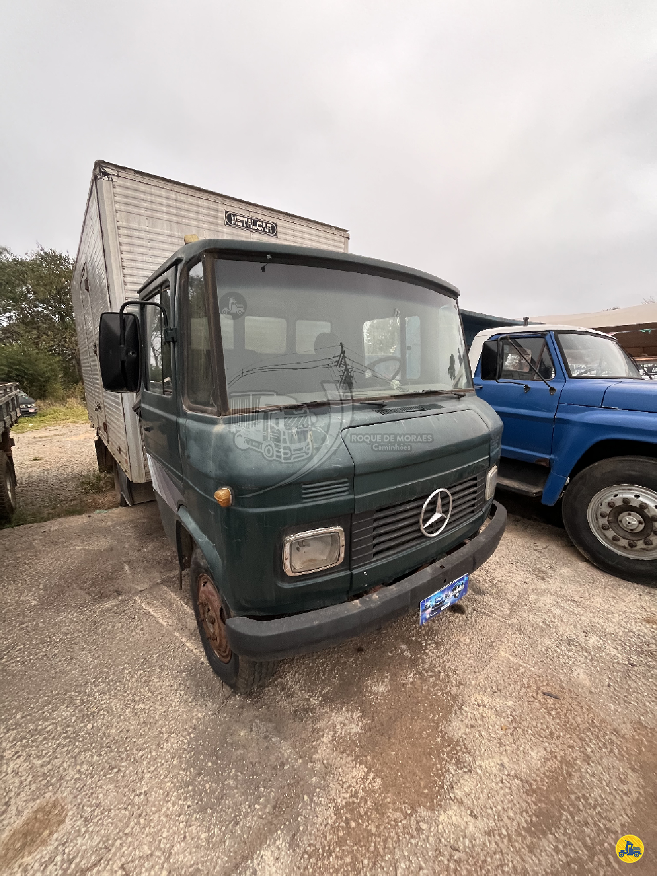 CAMINHAO MERCEDES-BENZ MB 608 Baú Furgão Toco 4x2 Roque de Moraes Caminhões VARGEM GRANDE PAULISTA SÃO PAULO SP