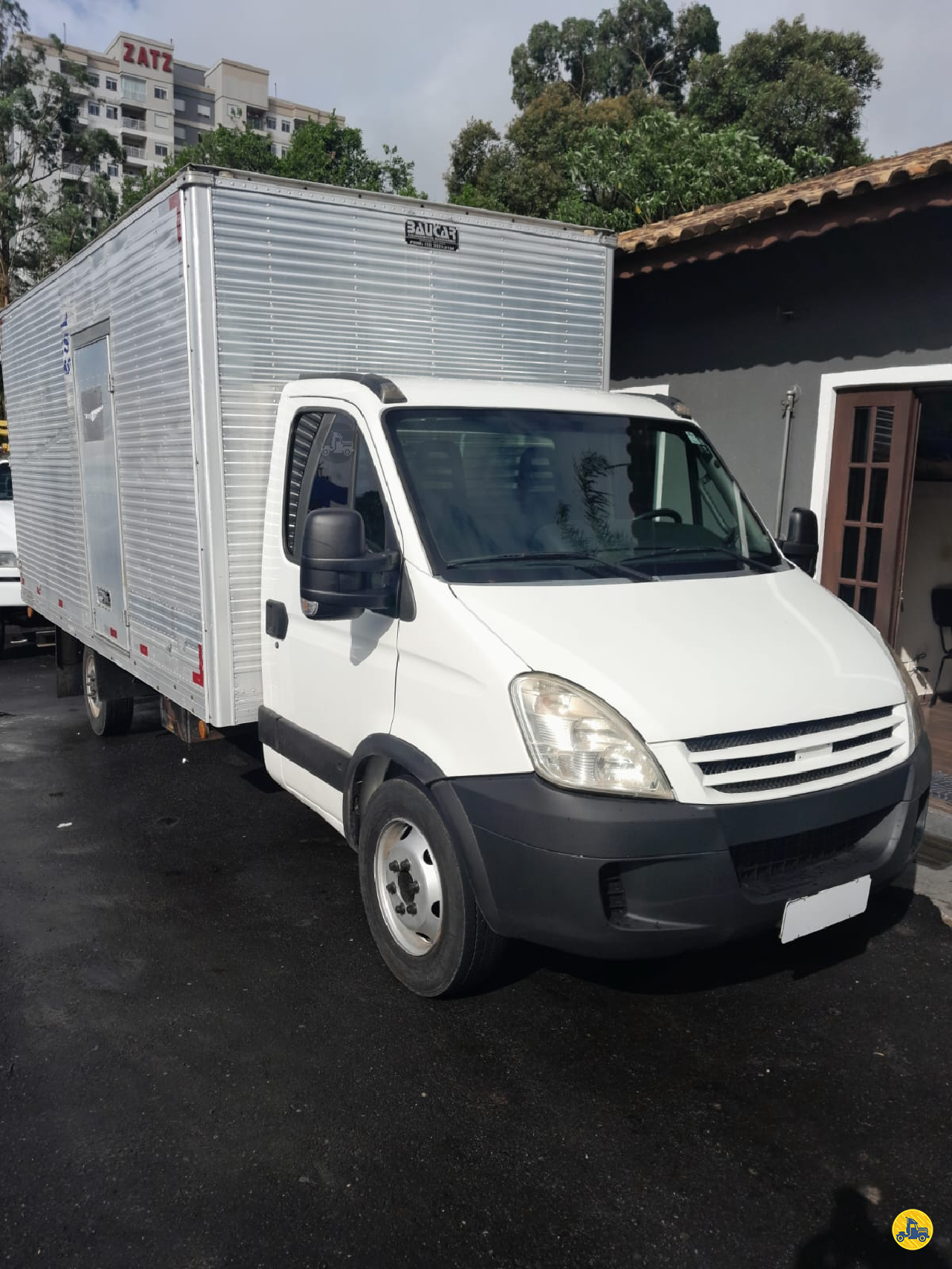 CAMINHAO IVECO DAILY 45s14 Baú Furgão 3/4 4x2 Roque de Moraes Caminhões VARGEM GRANDE PAULISTA SÃO PAULO SP
