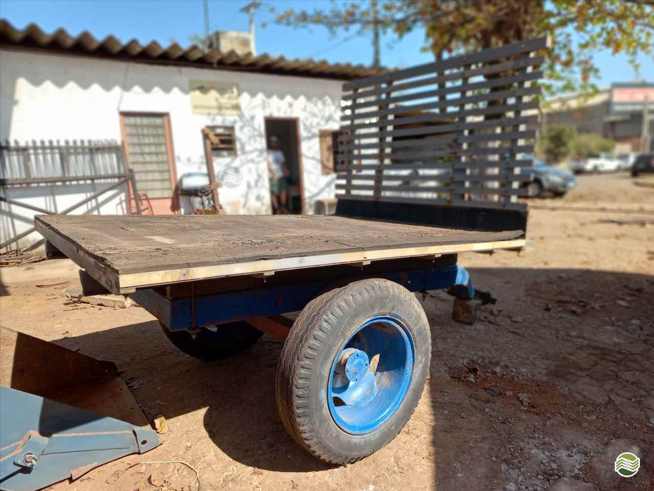 IMPLEMENTOS AGRICOLAS CARRETA AGRÍCOLA CARRETA CARROCERIA Sumaré Máquinas e Veículos SUMARE SÃO PAULO SP