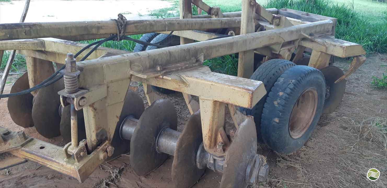 IMPLEMENTOS AGRICOLAS GRADE ARADORA ARADORA 14 DISCOS Sumaré Máquinas e Veículos SUMARE SÃO PAULO SP
