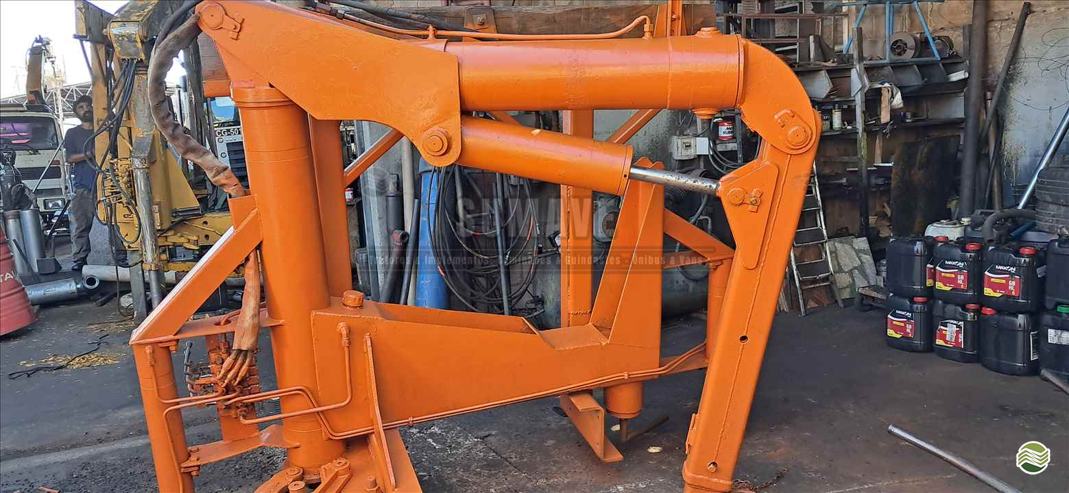 GUINDASTE MUNCK M-640 Sumaré Máquinas e Veículos SUMARE SÃO PAULO SP
