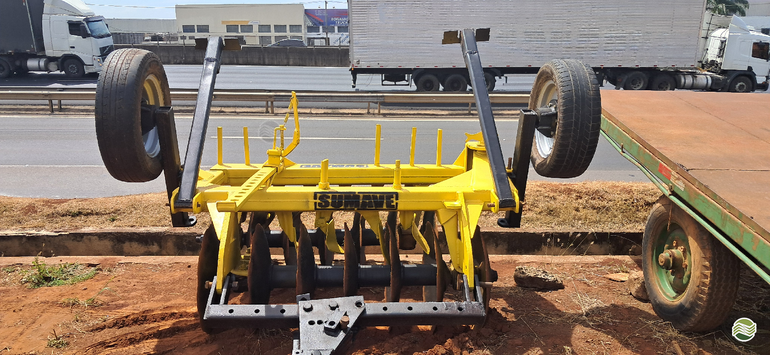 IMPLEMENTOS AGRICOLAS GRADE ARADORA ARADORA 14 DISCOS Sumaré Máquinas e Veículos SUMARE SÃO PAULO SP