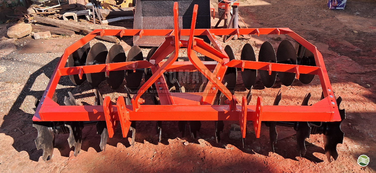 IMPLEMENTOS AGRICOLAS GRADE NIVELADORA GRADE HIDRÁULICA Sumaré Máquinas e Veículos SUMARE SÃO PAULO SP