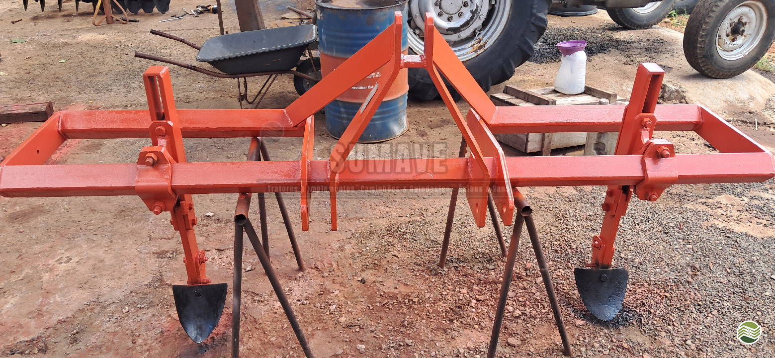 IMPLEMENTOS AGRICOLAS SULCADOR 2 LINHAS Sumaré Máquinas e Veículos SUMARE SÃO PAULO SP