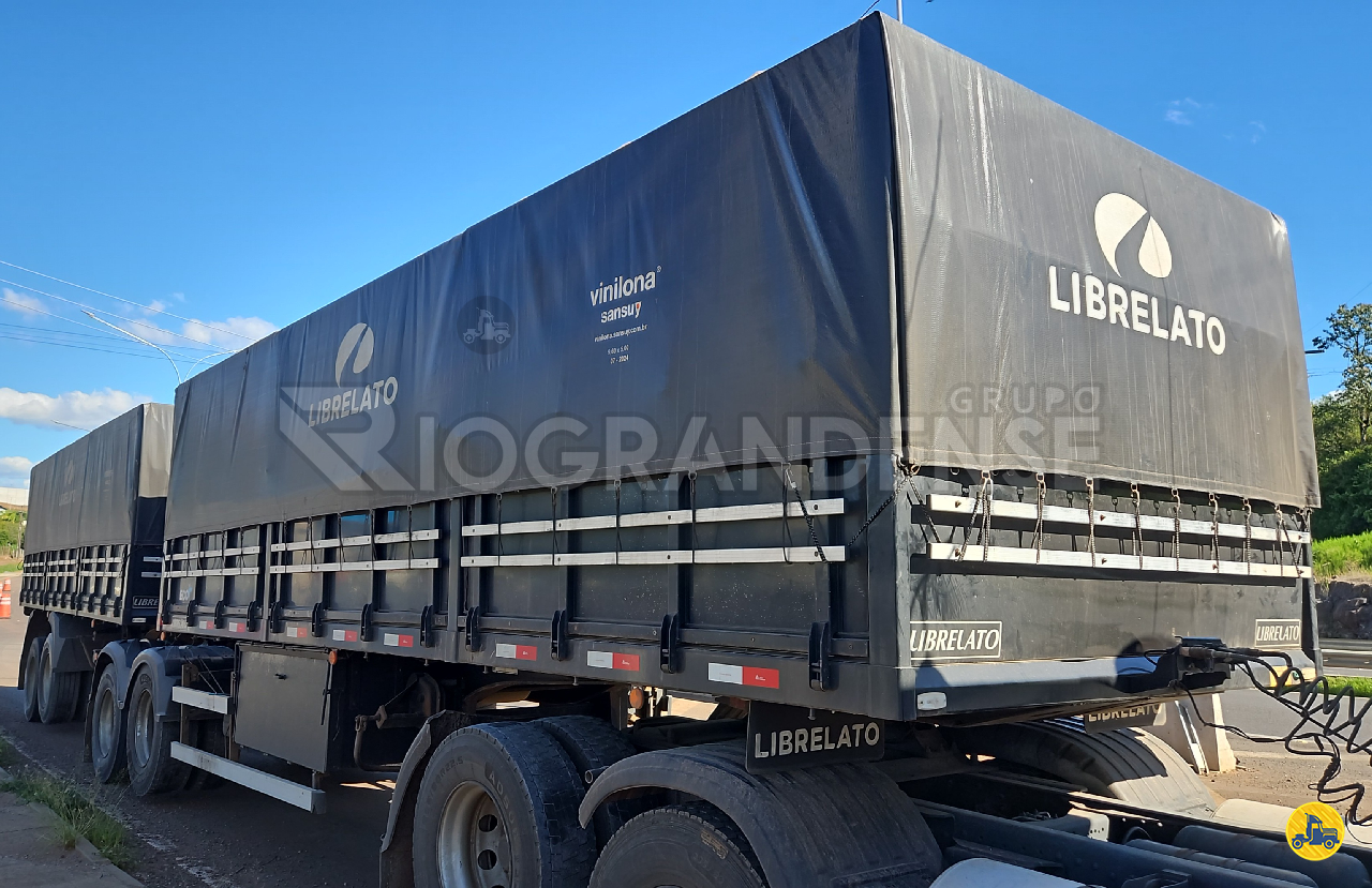 CARRETA BITREM GRANELEIRO Riograndense Implementos Rodoviários - Librelato LAJEADO RIO GRANDE DO SUL RS
