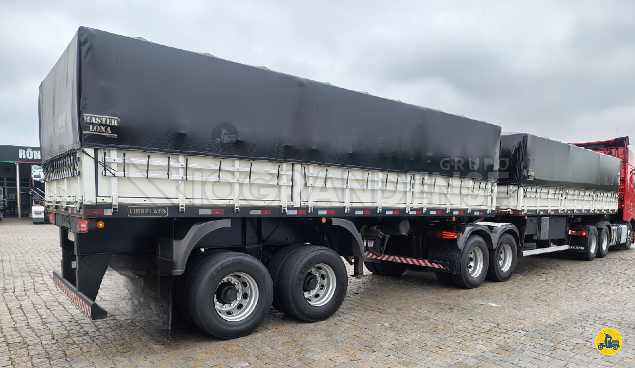 CARRETA BITREM GRANELEIRO Riograndense Implementos Rodoviários - Librelato LAJEADO RIO GRANDE DO SUL RS