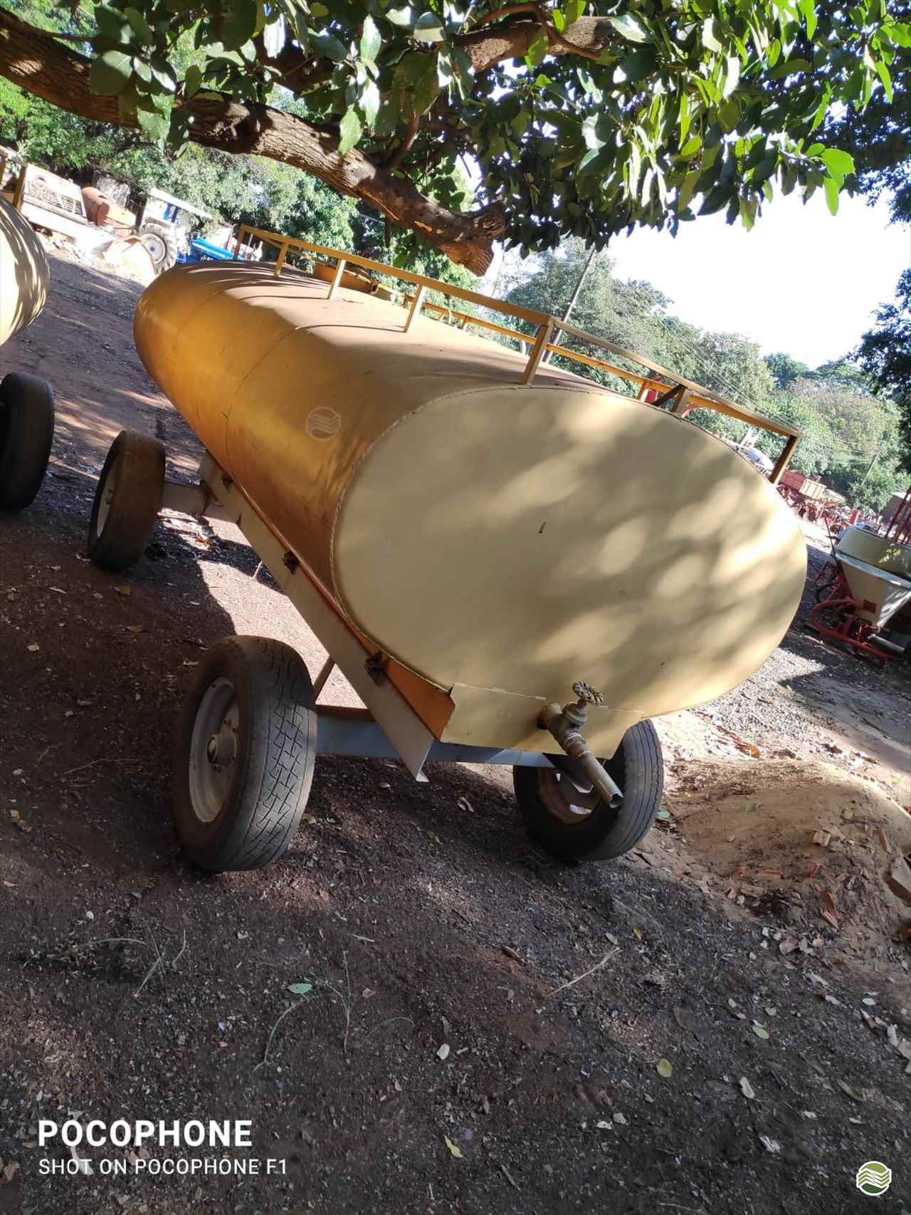 IMPLEMENTOS AGRICOLAS CARRETA TANQUE TANQUE 4000 LITROS Terra Santa Implementos Agrícolas BEBEDOURO SÃO PAULO SP