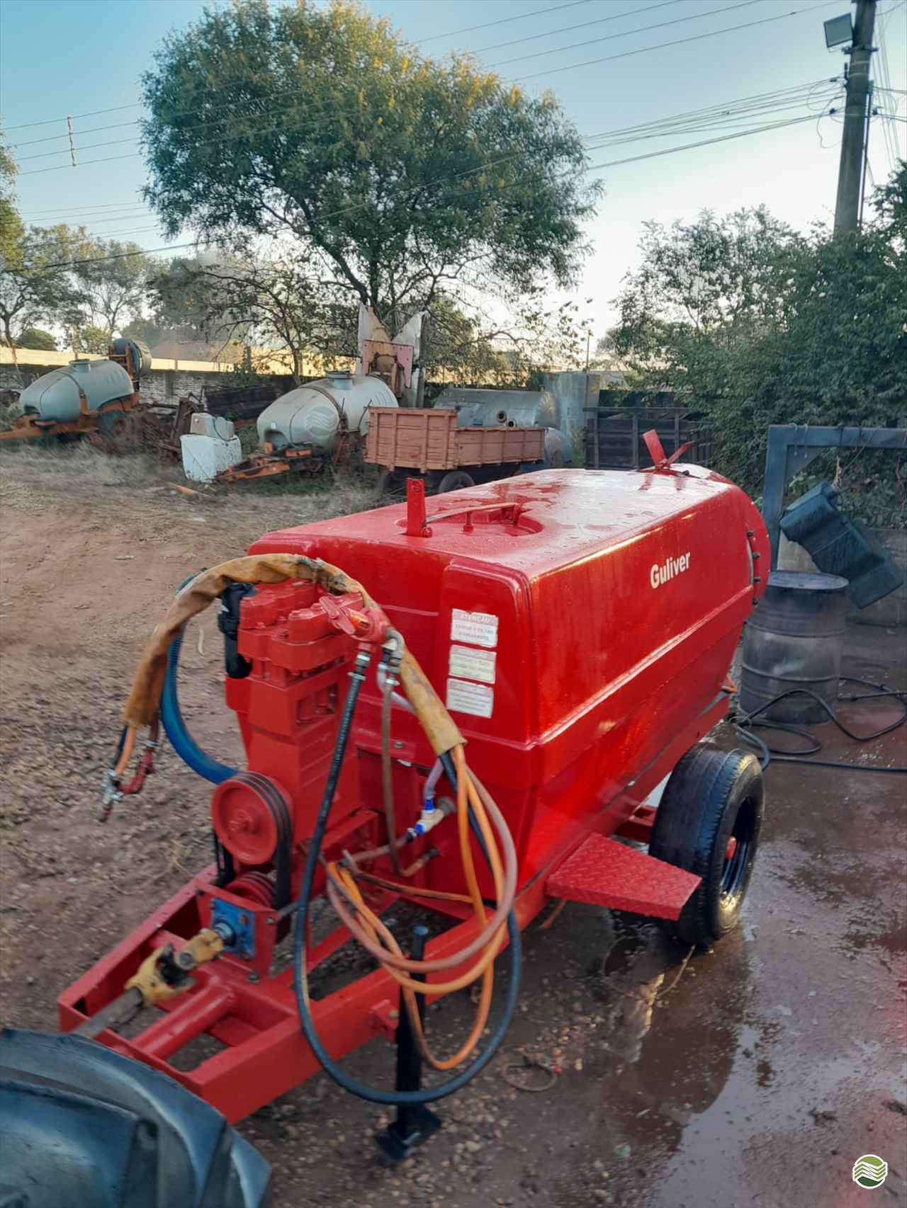 PULVERIZADOR FMC GULIVER 2000 Arrasto Terra Santa Implementos Agrícolas BEBEDOURO SÃO PAULO SP