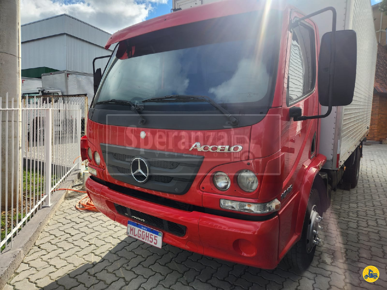 CAMINHAO MERCEDES-BENZ MB 1016 Baú Furgão 3/4 4x2 Speranza Caminhões GARIBALDI RIO GRANDE DO SUL RS