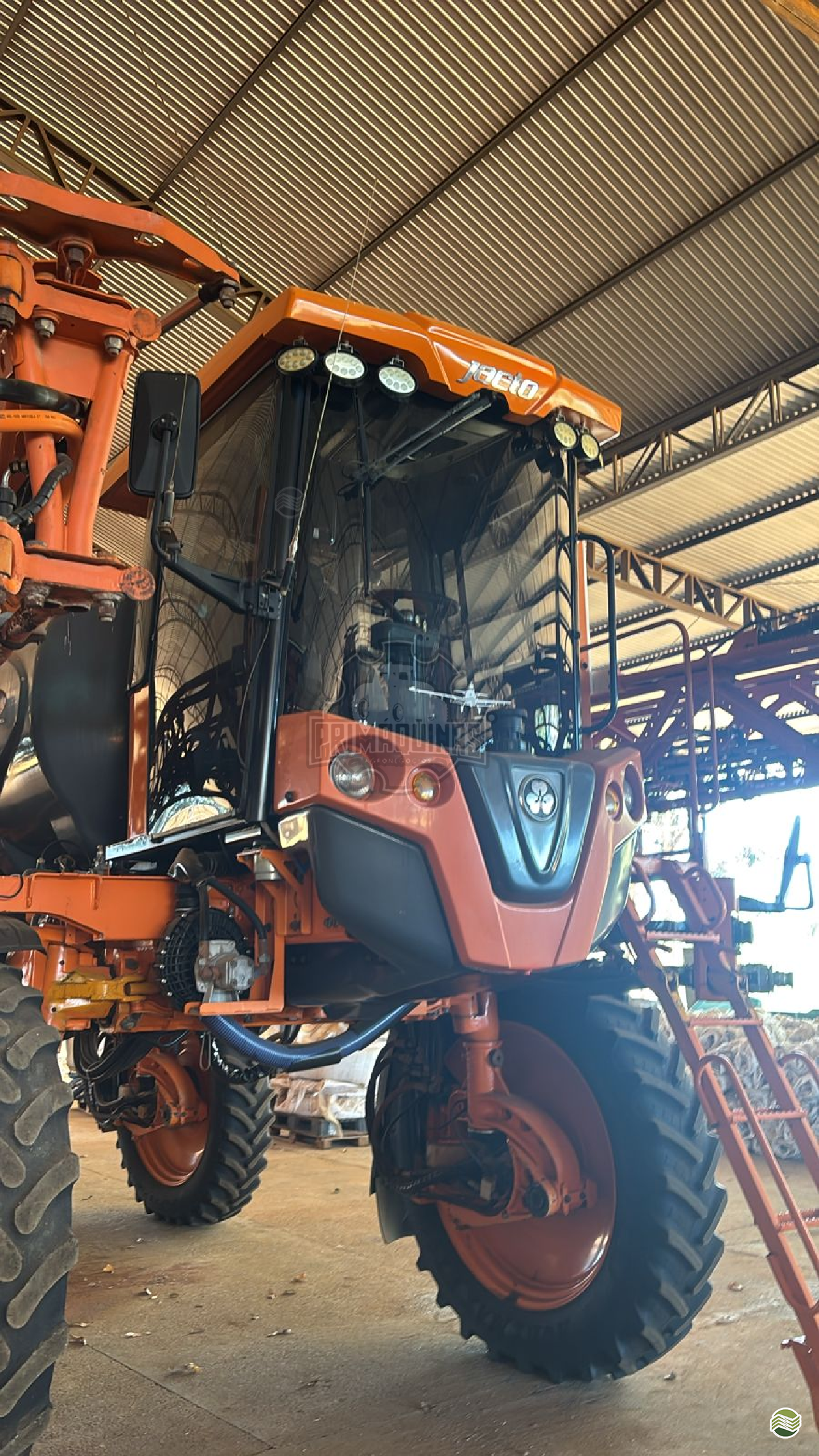 PULVERIZADOR JACTO UNIPORT 3030 Tração 4x4 PriMáquinas PRIMAVERA DO LESTE MATO GROSSO MT