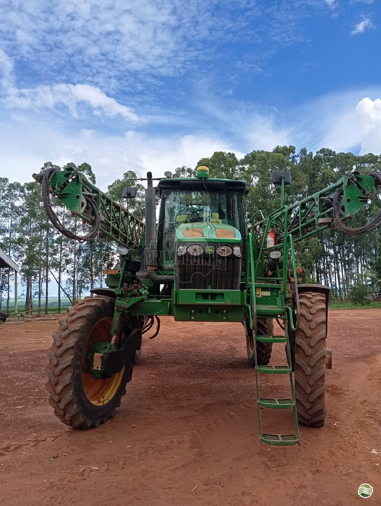 PULVERIZADOR JOHN DEERE JOHN DEERE 4730 Tração 4x4 PriMáquinas PRIMAVERA DO LESTE MATO GROSSO MT