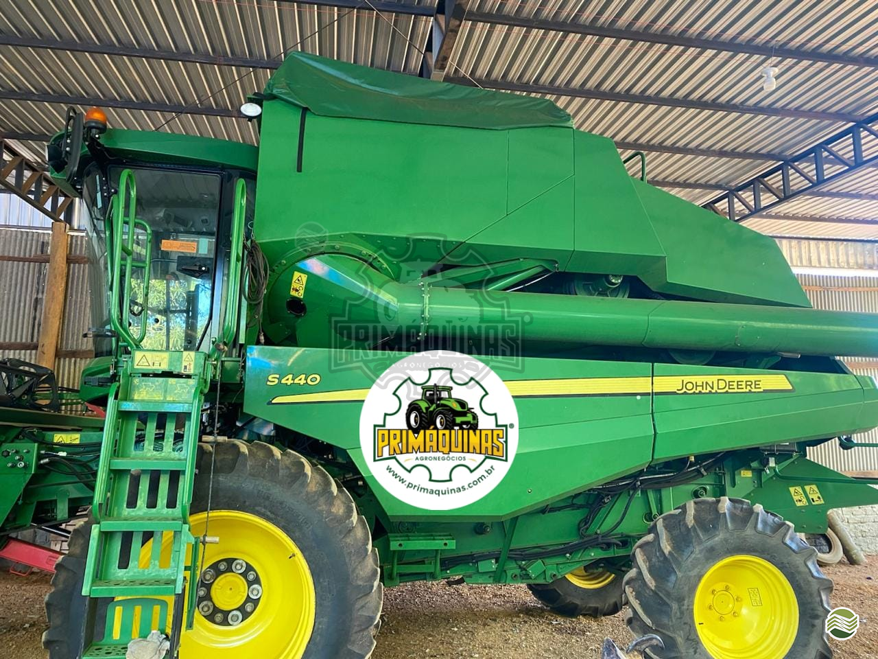 COLHEITADEIRA JOHN DEERE JOHN DEERE S440 PriMáquinas PRIMAVERA DO LESTE MATO GROSSO MT