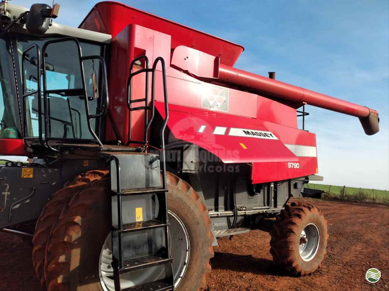 COLHEITADEIRA MASSEY FERGUSON MF 9790 Multi Máquinas SANTA BARBARA DO SUL RIO GRANDE DO SUL RS