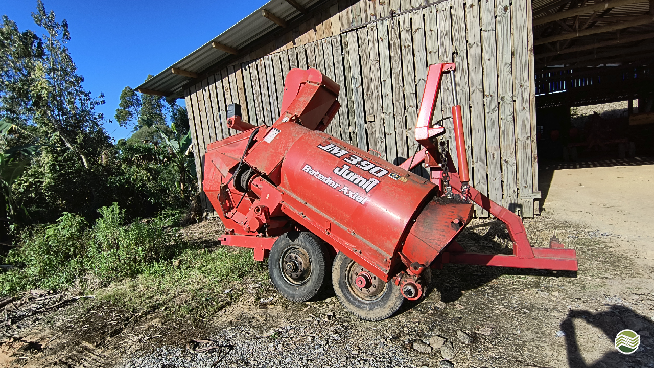 IMPLEMENTOS AGRICOLAS COLHEDORAS COLHEDORA DE MILHO 2 LINHAS AG RSL RIO DO SUL SANTA CATARINA SC