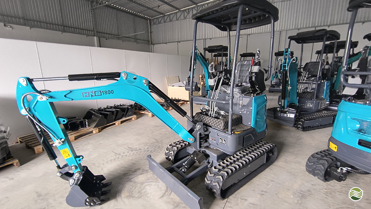 MINI ESCAVADEIRA ZOOMLION ZE85E AG RSL RIO DO SUL SANTA CATARINA SC