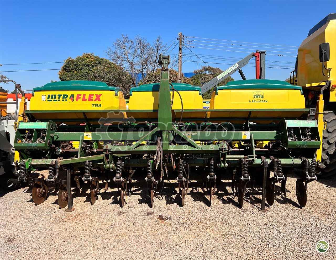 PLANTADEIRA TATU ULTRA FLEX Tornado Tratores CAMPO MOURAO PARANÁ PR