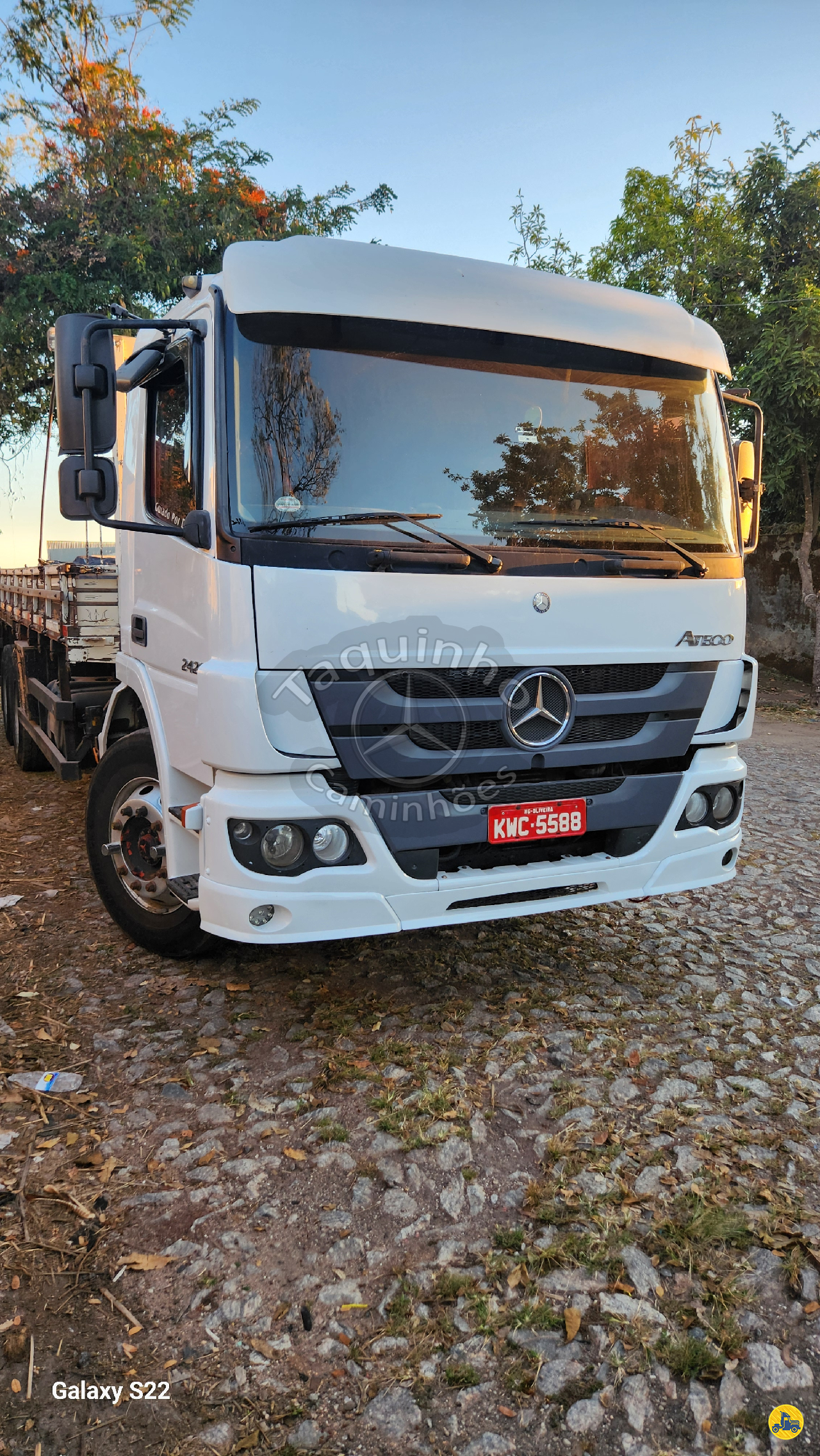 CAMINHAO MERCEDES-BENZ MB 2426 Carga Seca Truck 6x2 Taquinho Caminhões DIVINOPOLIS MINAS GERAIS MG