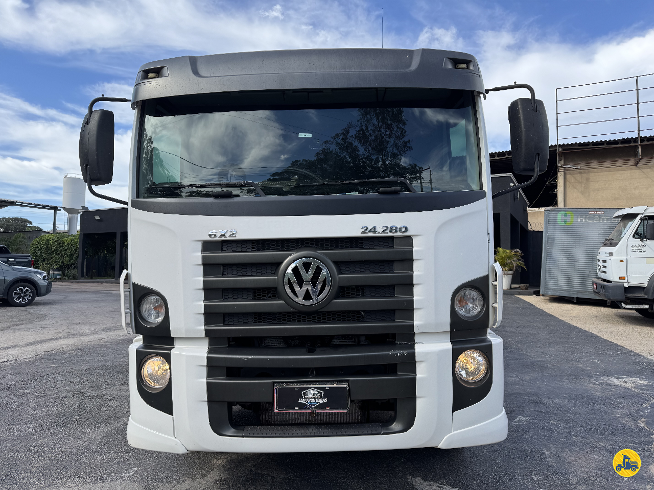 CAMINHAO VOLKSWAGEN VW 24280 Plataforma BiTruck 8x2 Sem Fronteiras Caminhões APARECIDA DE GOIANIA GOIAS GO