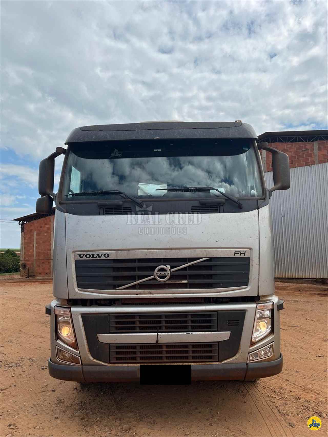 CAMINHAO VOLVO VOLVO FH 520 Cavalo Mecânico Cavalo 6x4 Real Cred Caminhões PIEDADE SÃO PAULO SP