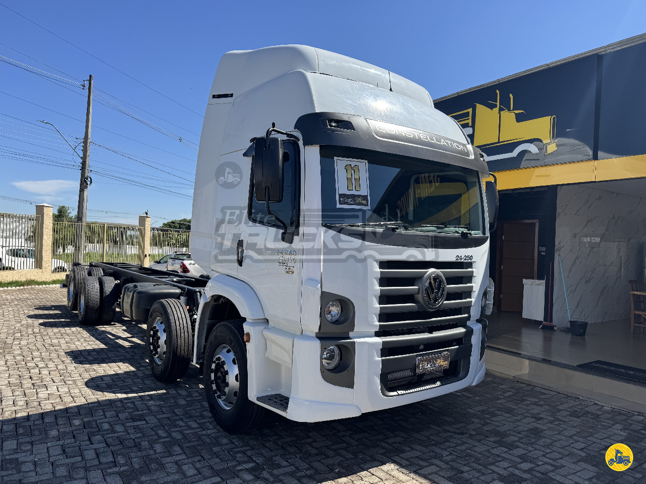 CAMINHAO VOLKSWAGEN VW 24250 Chassis BiTruck 8x2 Elite Trucks GOIANIA GOIAS GO