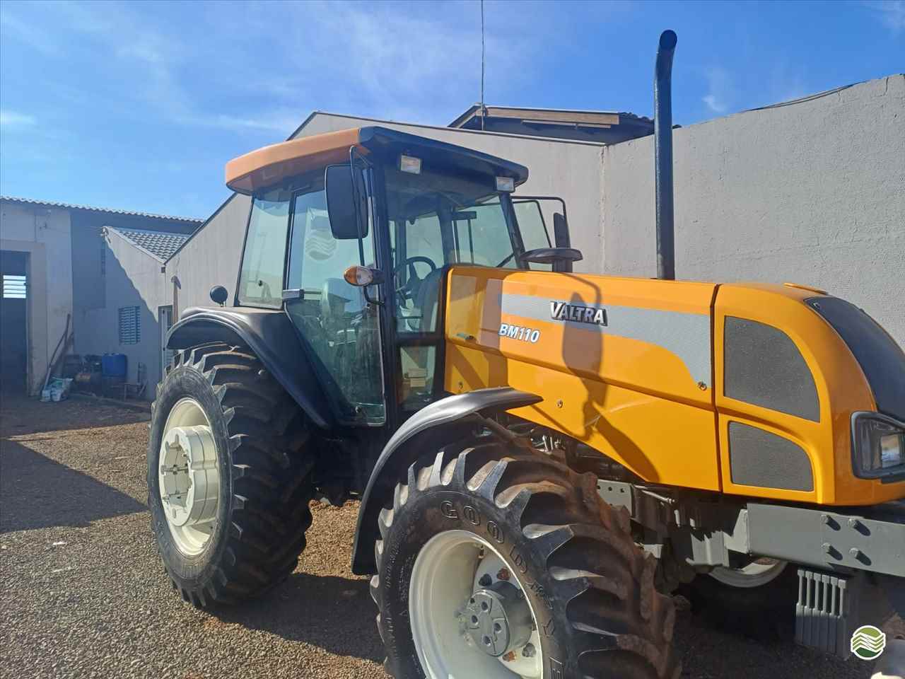 TRATOR VALTRA VALTRA BM 110 Tração 4x4 Jatai Tratores JATAIZINHO PARANÁ PR