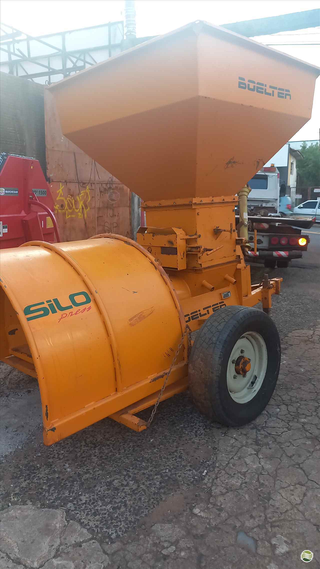 IMPLEMENTOS AGRICOLAS EMBUTIDORA EMBUTIDORA DE GRÃOS Roma Tratores  PRESIDENTE PRUDENTE SÃO PAULO SP